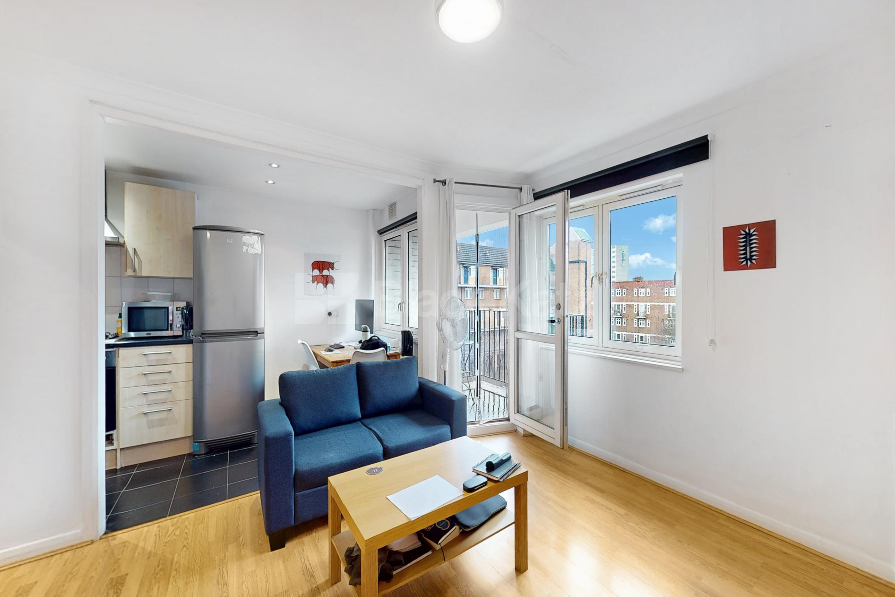 Top floor double studio with south facing balcony Tisdall House Barlow Street , Elephant and Castle SE17